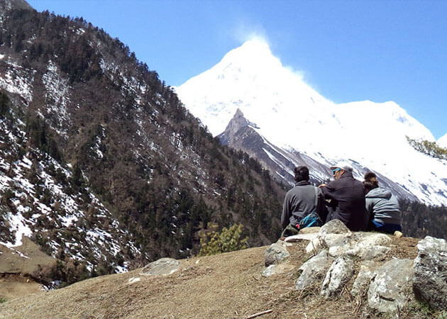 Manaslu Circuit Trek - nepal trekking tours